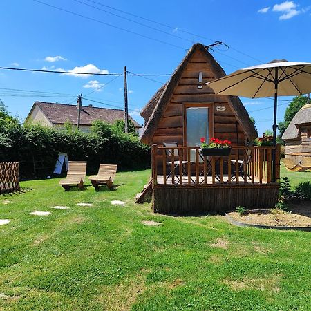 فيلا Les Mini-Chaumieres Saint-Martin-Saint-Firmin الغرفة الصورة